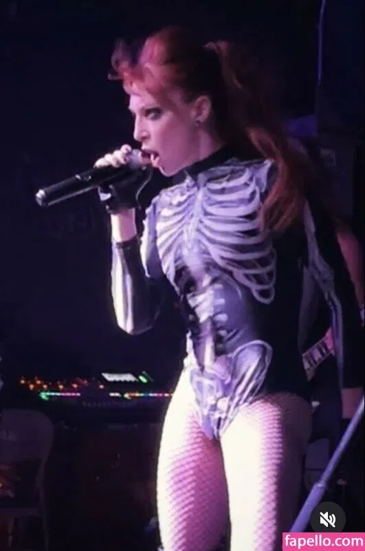 Lisa Foiles / lisafoiles Onlyfans Photo Gallery 