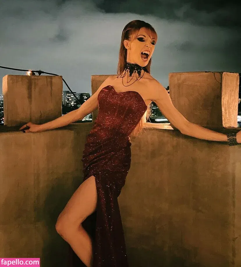 Lisa Foiles / lisafoiles Onlyfans Photo Gallery 