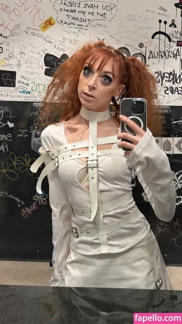 Lisa Foiles / lisafoiles Onlyfans Photo Gallery 