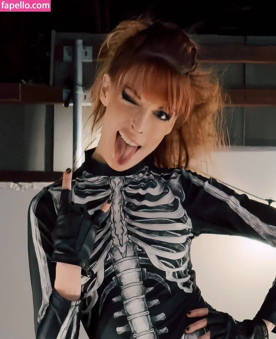 Lisa Foiles / lisafoiles Onlyfans Photo Gallery 