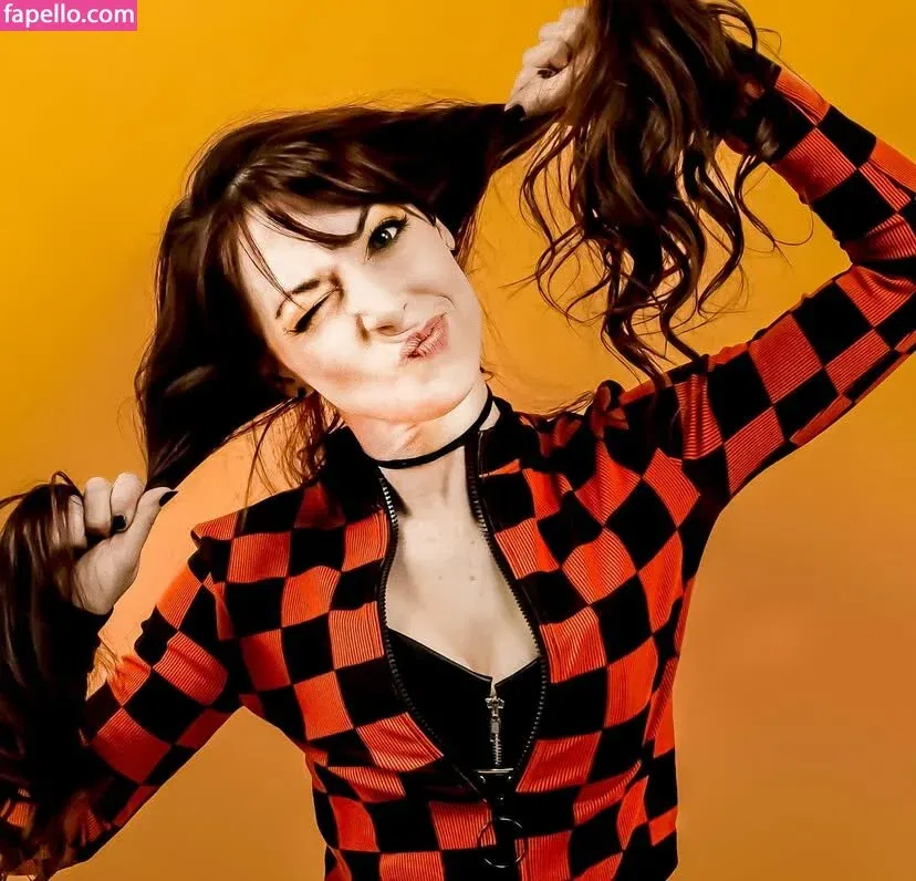 Lisa Foiles / lisafoiles Onlyfans Photo Gallery 