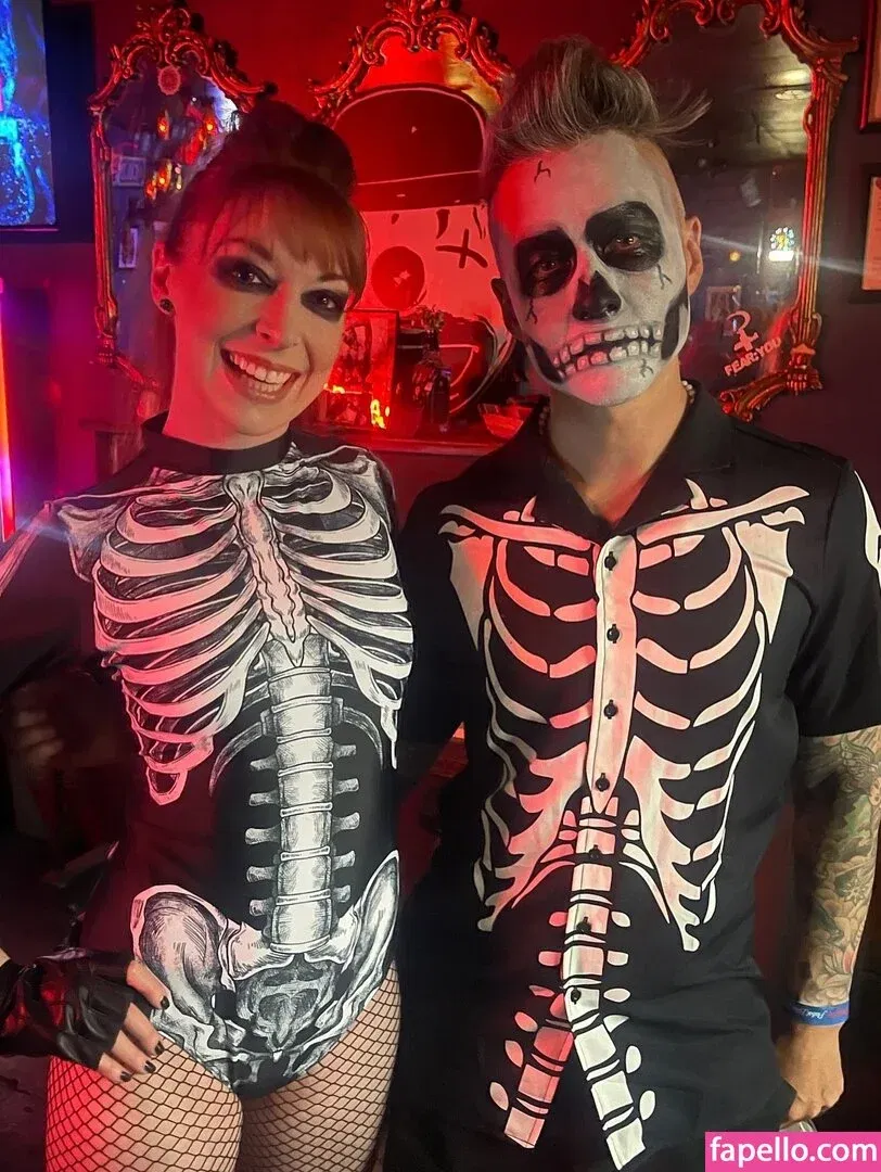 Lisa Foiles / lisafoiles Onlyfans Photo Gallery 