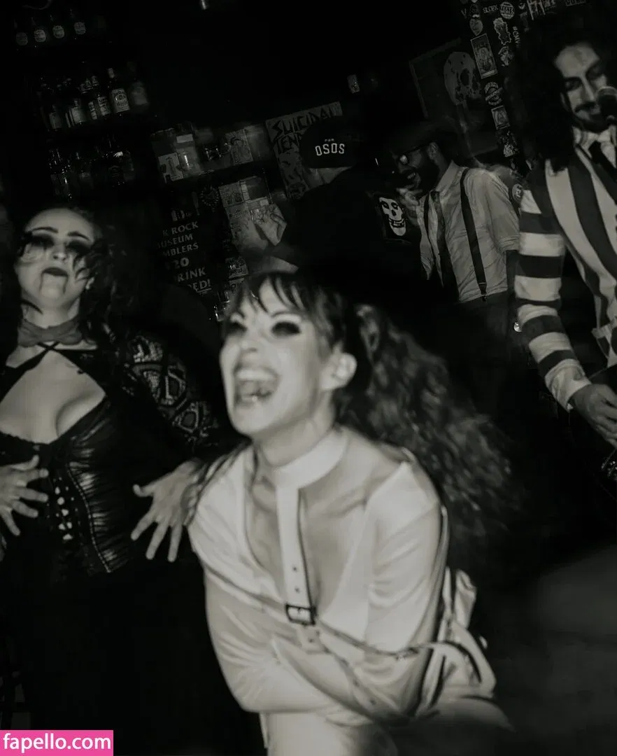 Lisa Foiles / lisafoiles Onlyfans Photo Gallery 