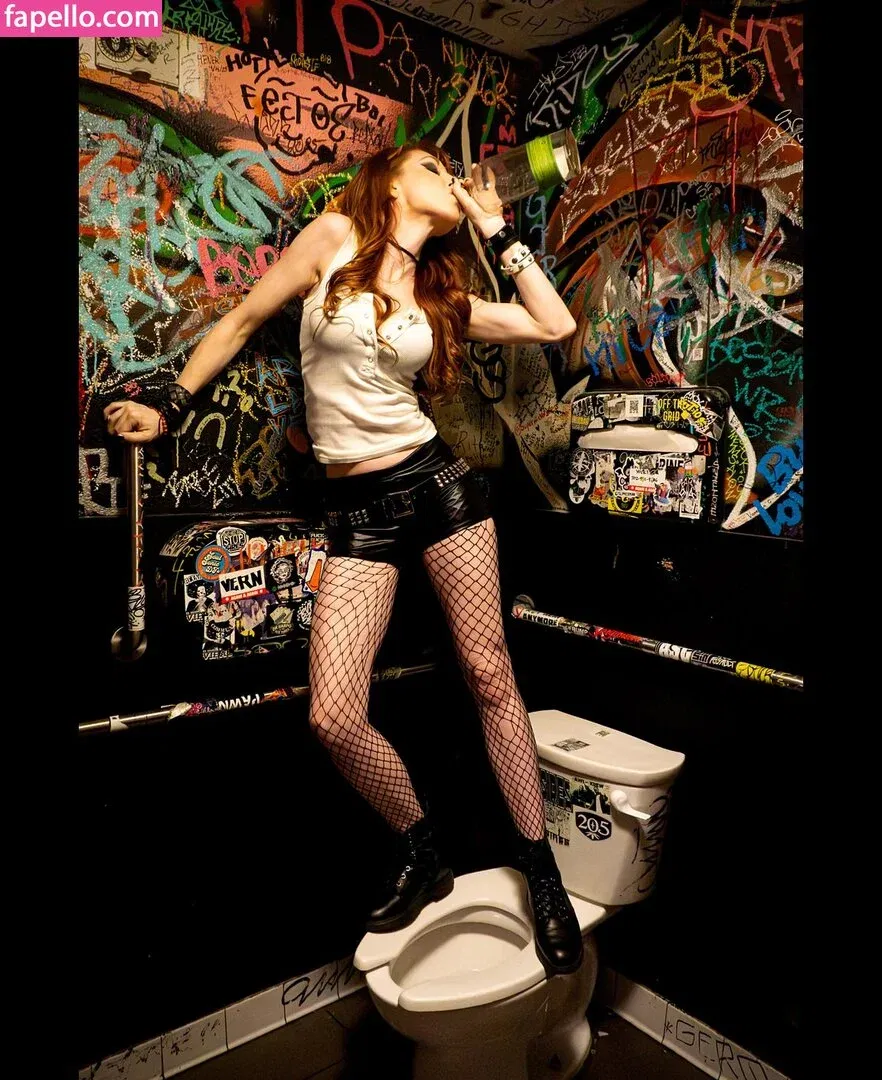 Lisa Foiles / lisafoiles Onlyfans Photo Gallery 