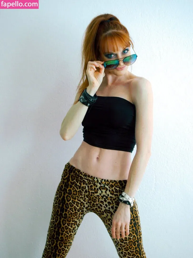 Lisa Foiles / lisafoiles Onlyfans Photo Gallery 