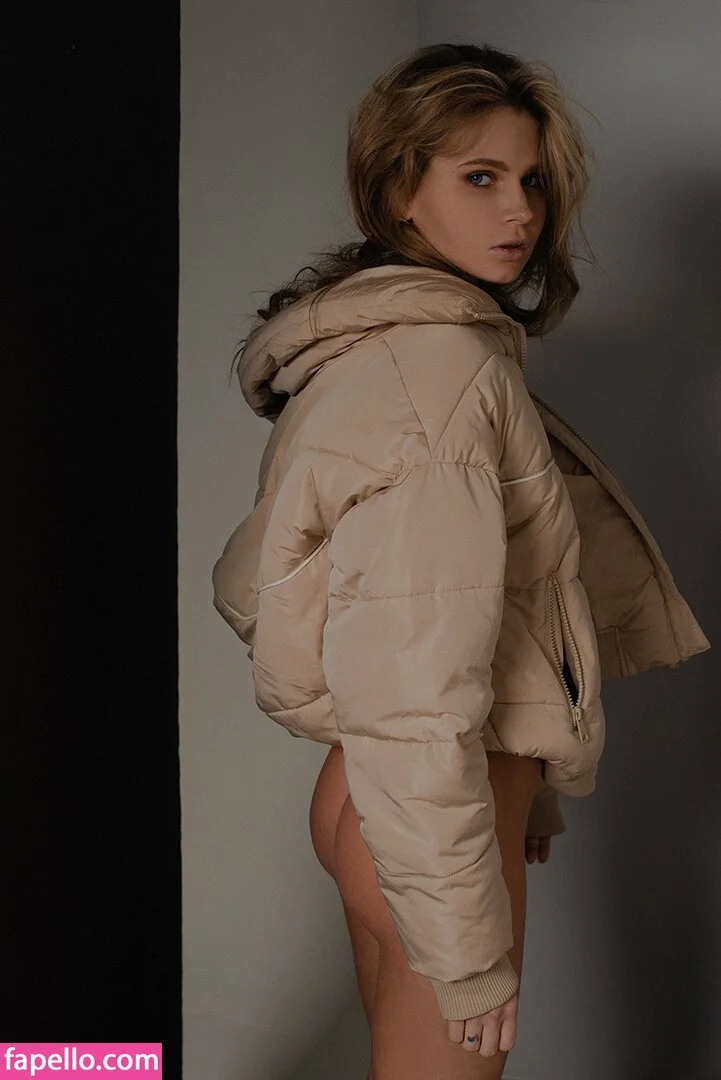 Dasha Marinina / Dasha_tomatto Onlyfans Photo Gallery 