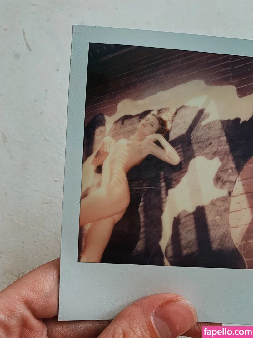 Dasha Marinina / Dasha_tomatto Onlyfans Photo Gallery 