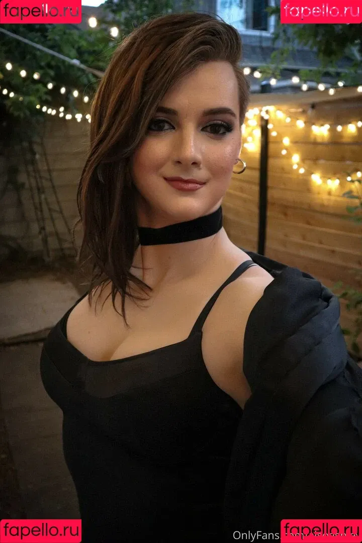 AlsoAshley / AlsoAshleyB / Ashely Barron Onlyfans Photo Gallery 
