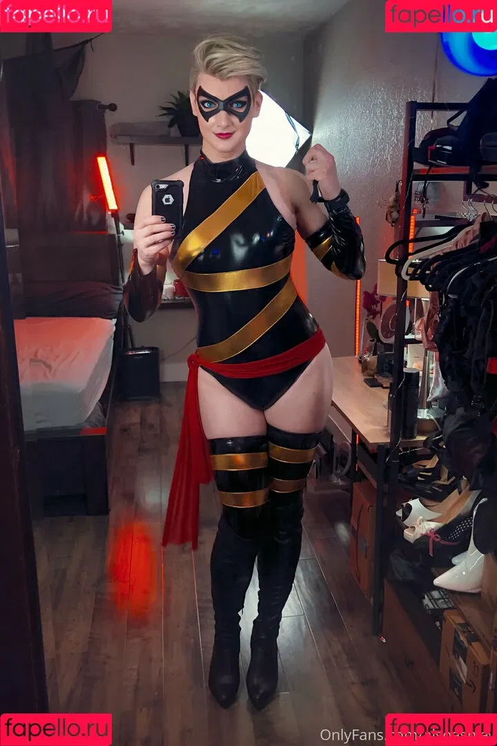 AlsoAshley / AlsoAshleyB / Ashely Barron Onlyfans Photo Gallery 