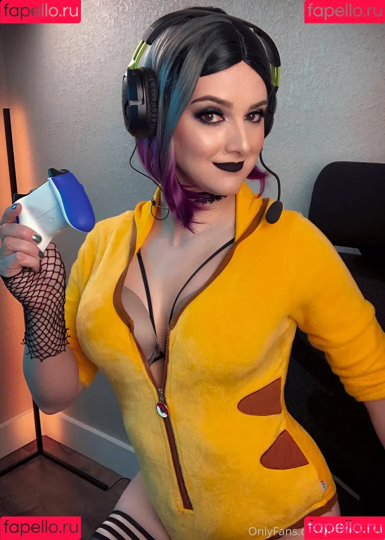 AlsoAshley / AlsoAshleyB / Ashely Barron Onlyfans Photo Gallery 