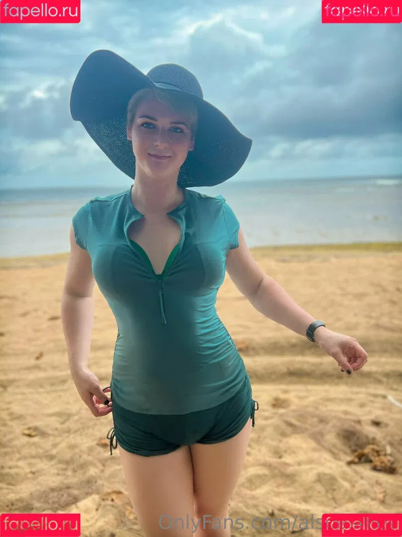 AlsoAshley / AlsoAshleyB / Ashely Barron Onlyfans Photo Gallery 