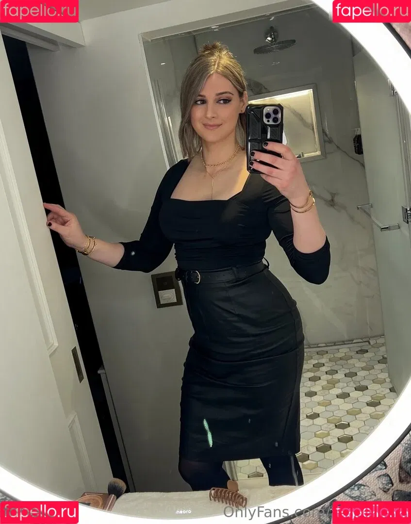 AlsoAshley / AlsoAshleyB / Ashely Barron Onlyfans Photo Gallery 