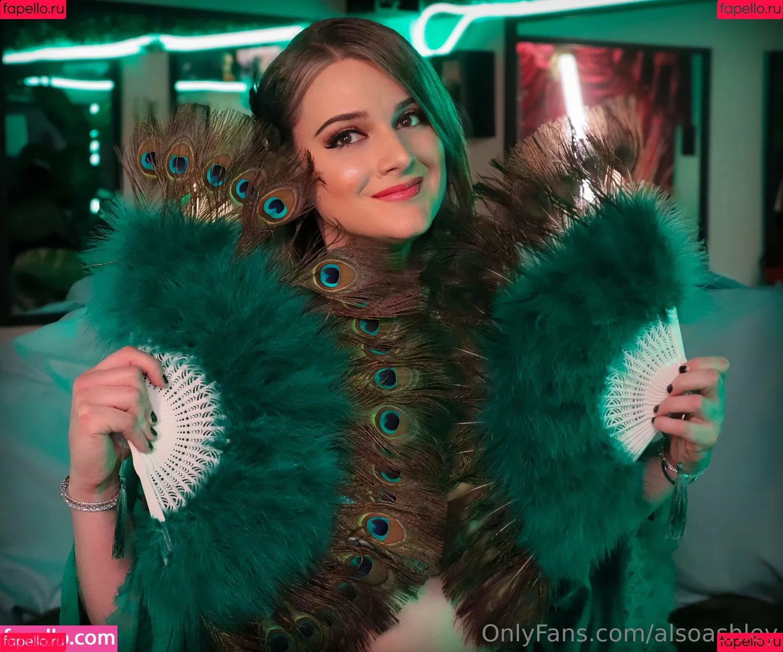 AlsoAshley / AlsoAshleyB / Ashely Barron Onlyfans Photo Gallery 