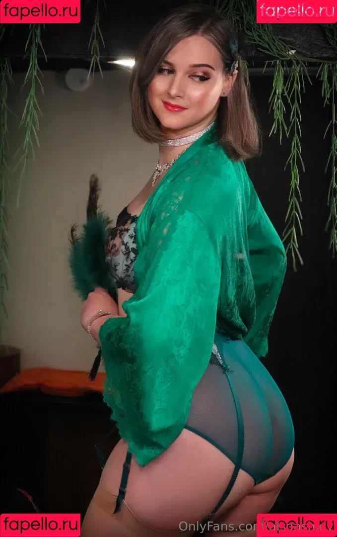 AlsoAshley / AlsoAshleyB / Ashely Barron Onlyfans Photo Gallery 