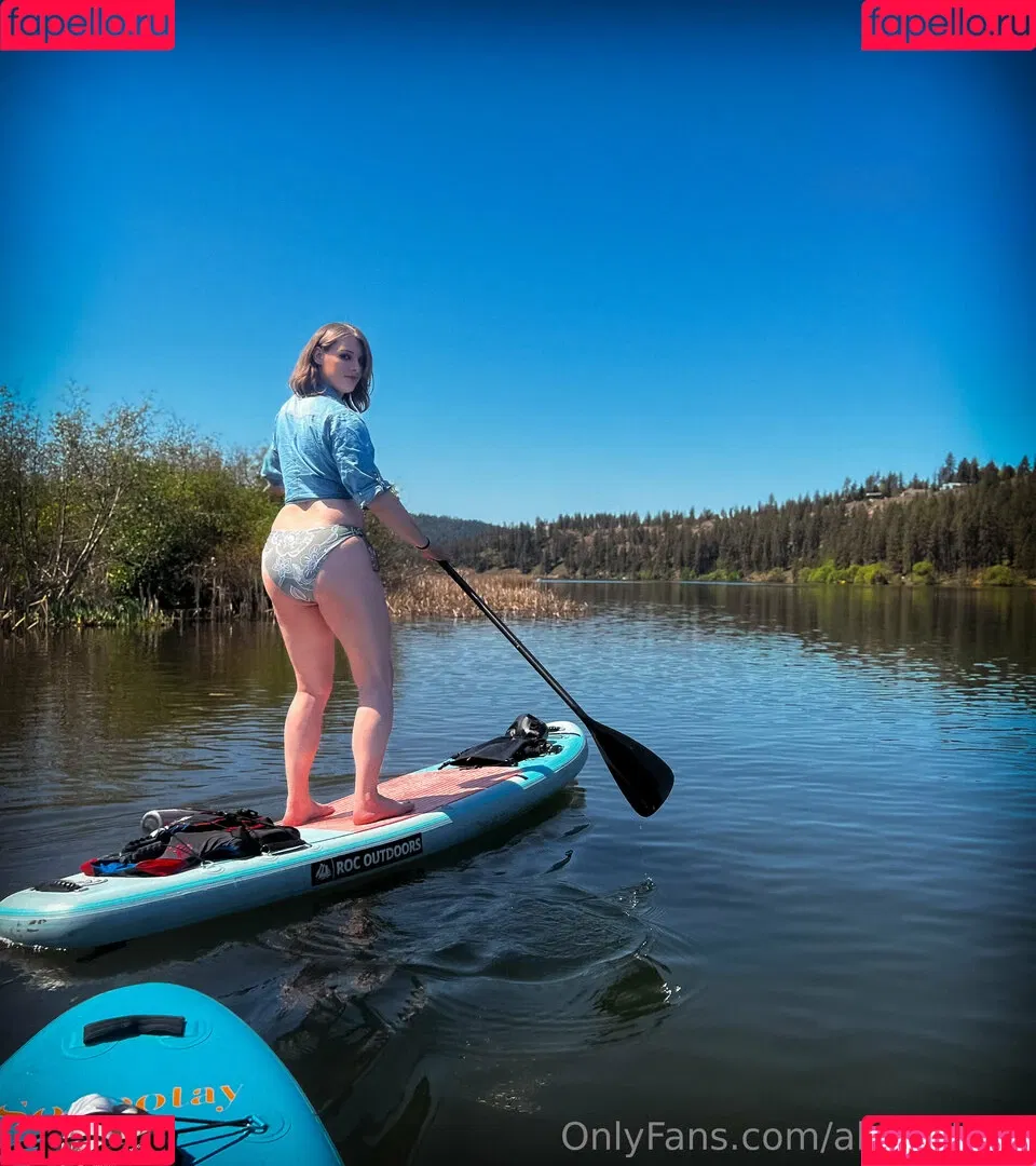 AlsoAshley / AlsoAshleyB / Ashely Barron Onlyfans Photo Gallery 