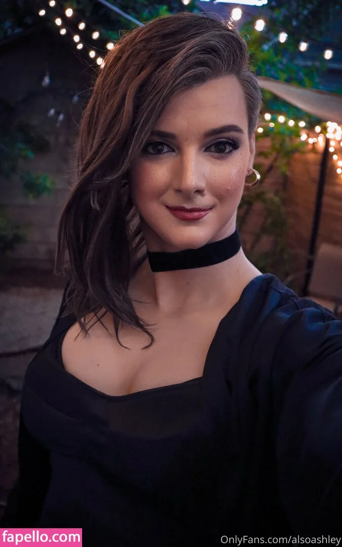 AlsoAshley / AlsoAshleyB / Ashely Barron Onlyfans Photo Gallery 