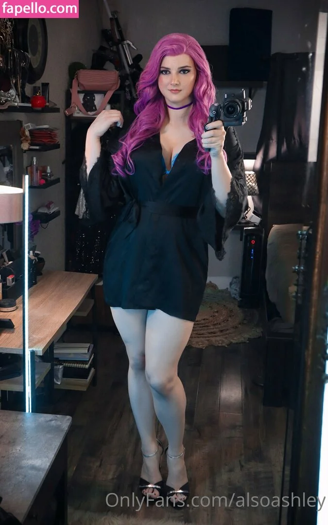AlsoAshley / AlsoAshleyB / Ashely Barron Onlyfans Photo Gallery 