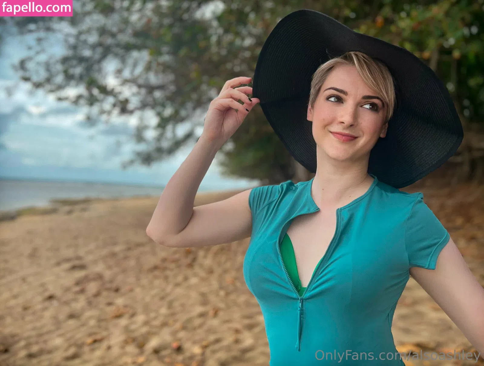 AlsoAshley / AlsoAshleyB / Ashely Barron Onlyfans Photo Gallery 