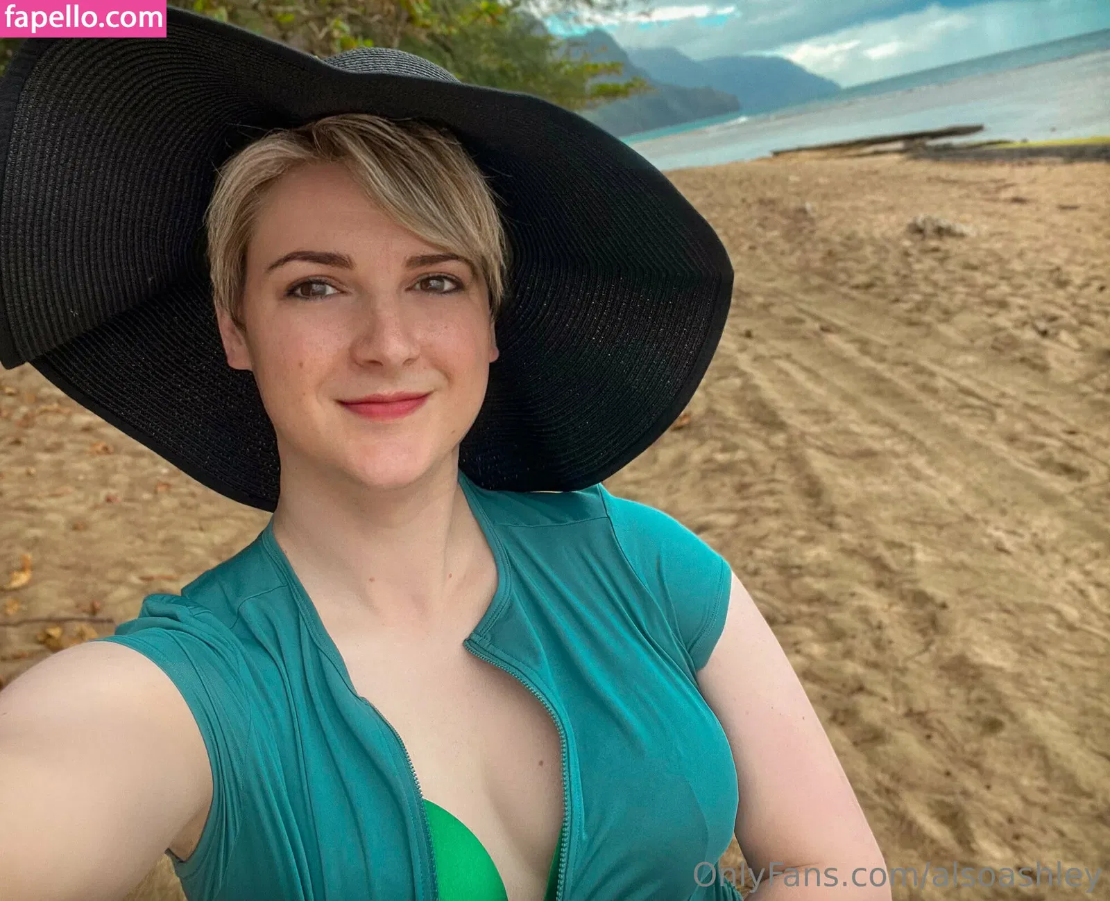 AlsoAshley / AlsoAshleyB / Ashely Barron Onlyfans Photo Gallery 