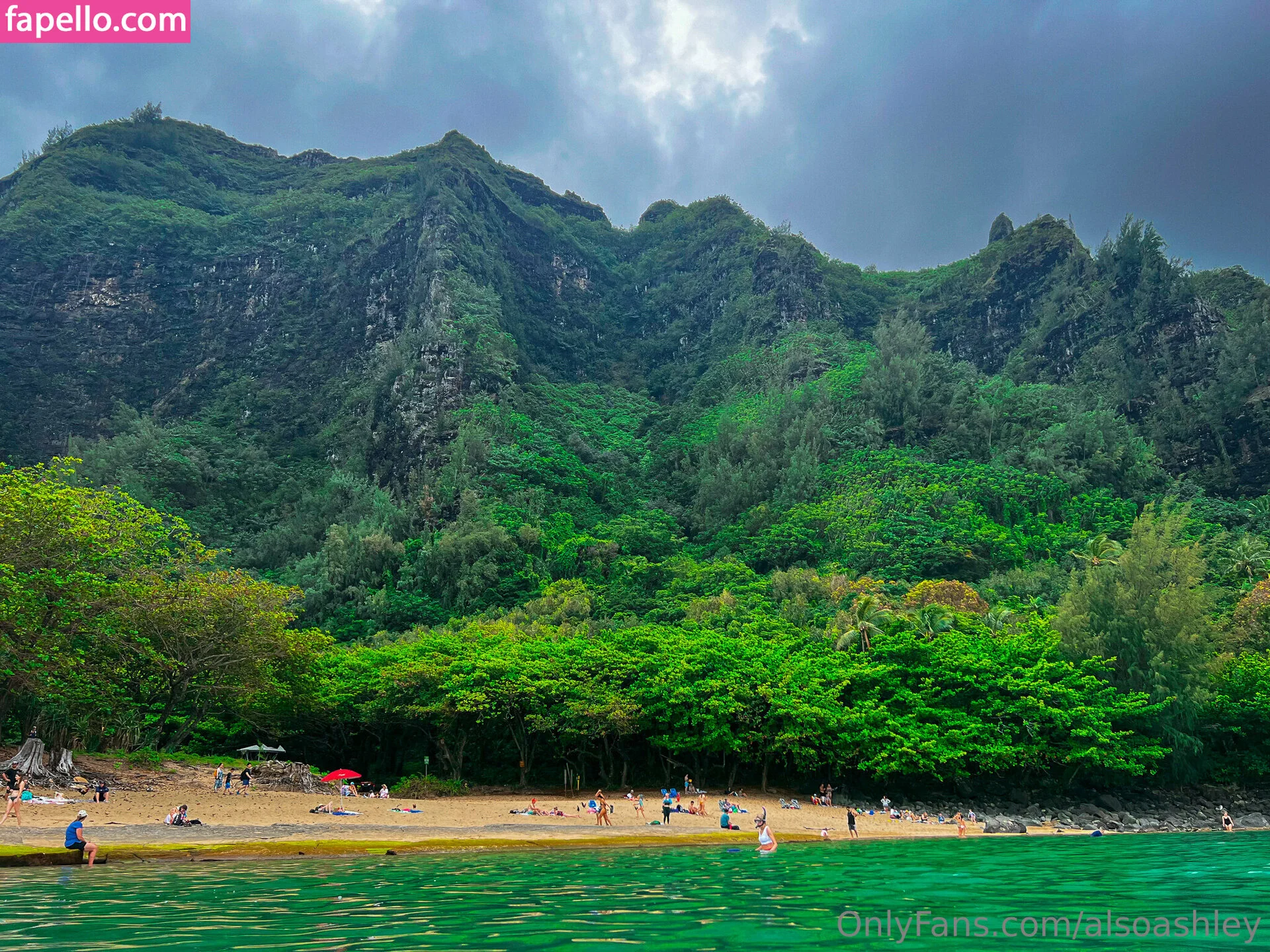 AlsoAshley / AlsoAshleyB / Ashely Barron Onlyfans Photo Gallery 