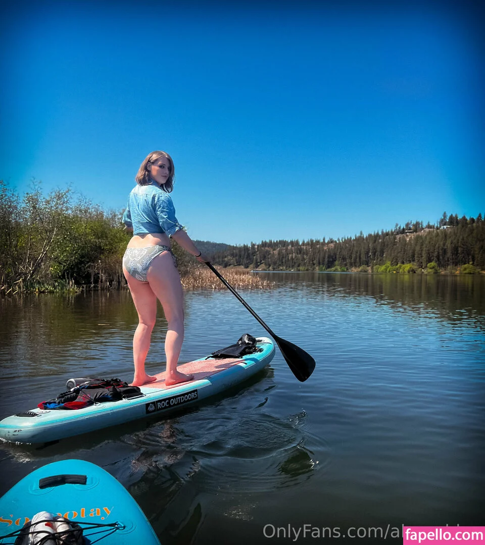 AlsoAshley / AlsoAshleyB / Ashely Barron Onlyfans Photo Gallery 