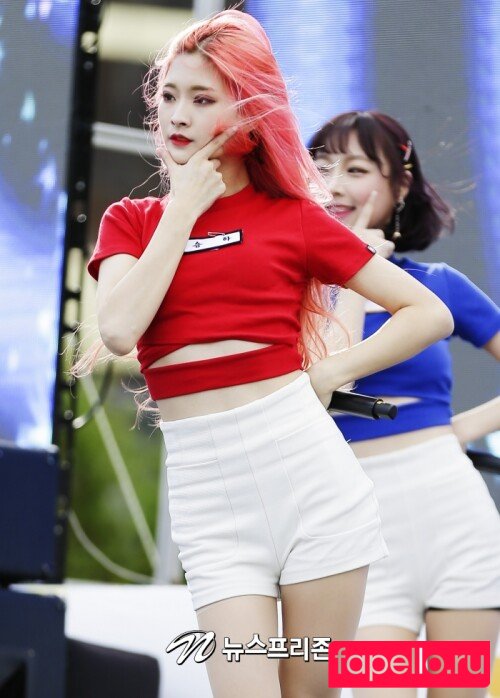 Mitsui Mayu Onlyfans Photo Gallery 