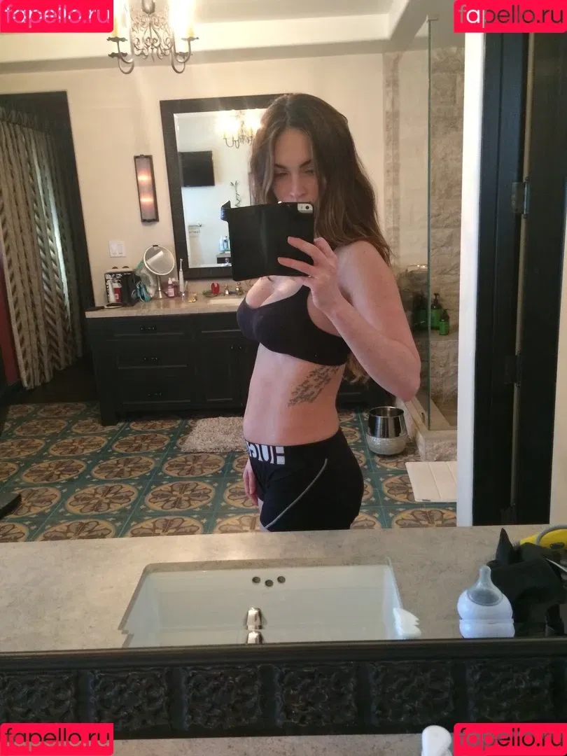 Megan Fox / action / meganfox Onlyfans Photo Gallery 