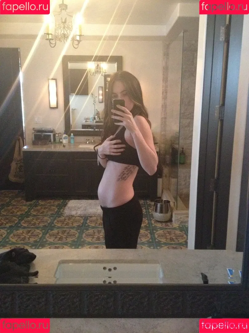 Megan Fox / action / meganfox Onlyfans Photo Gallery 