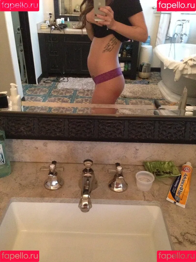 Megan Fox / action / meganfox Onlyfans Photo Gallery 