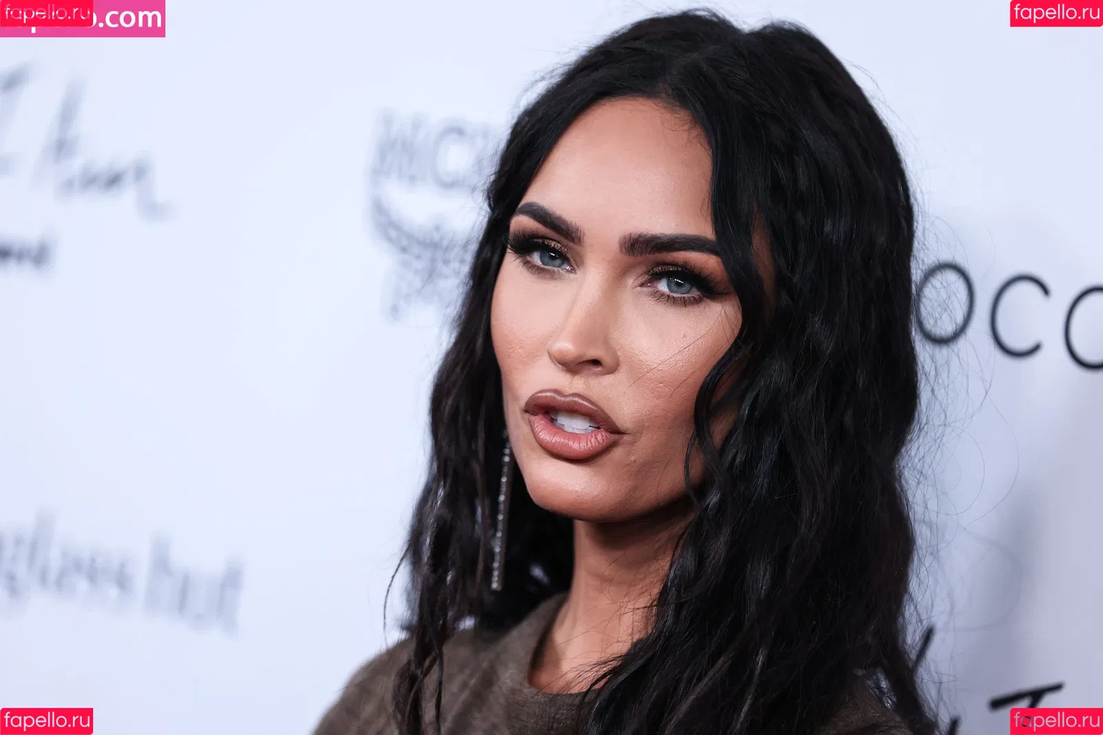Megan Fox / action / meganfox Onlyfans Photo Gallery 
