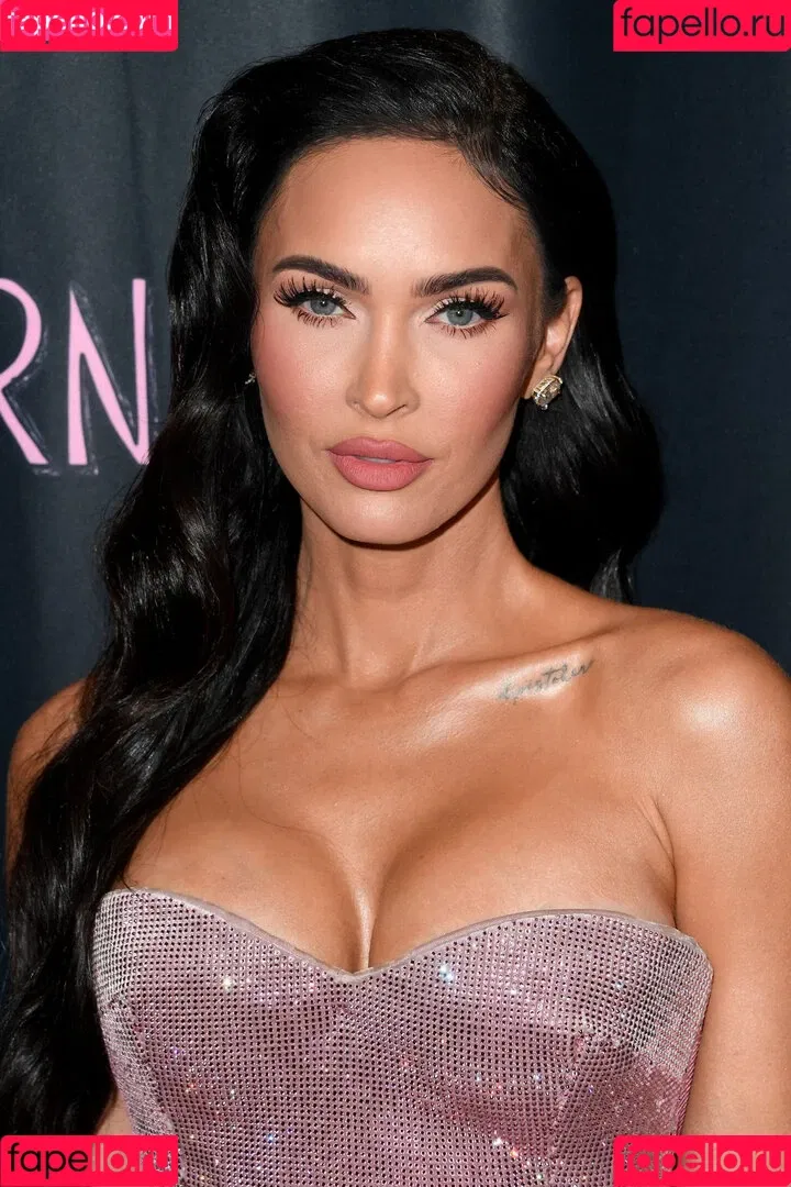 Megan Fox / action / meganfox Onlyfans Photo Gallery 