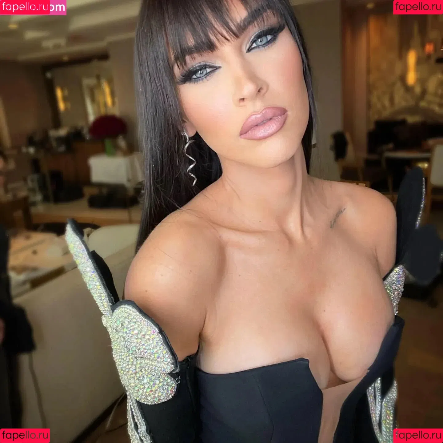 Megan Fox / action / meganfox Onlyfans Photo Gallery 