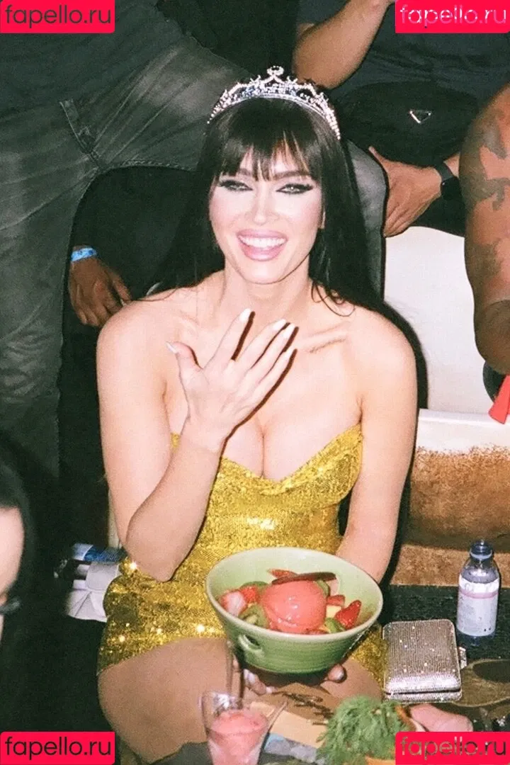 Megan Fox / action / meganfox Onlyfans Photo Gallery 
