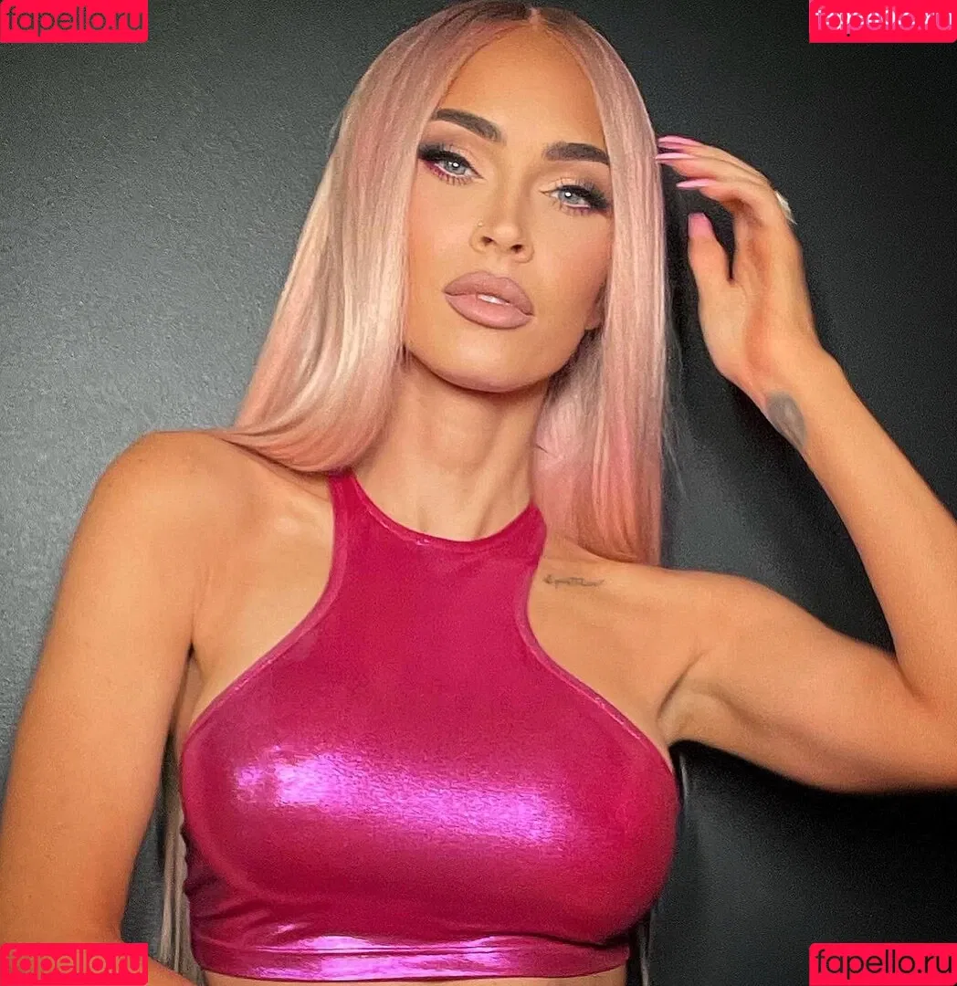 Megan Fox / action / meganfox Onlyfans Photo Gallery 