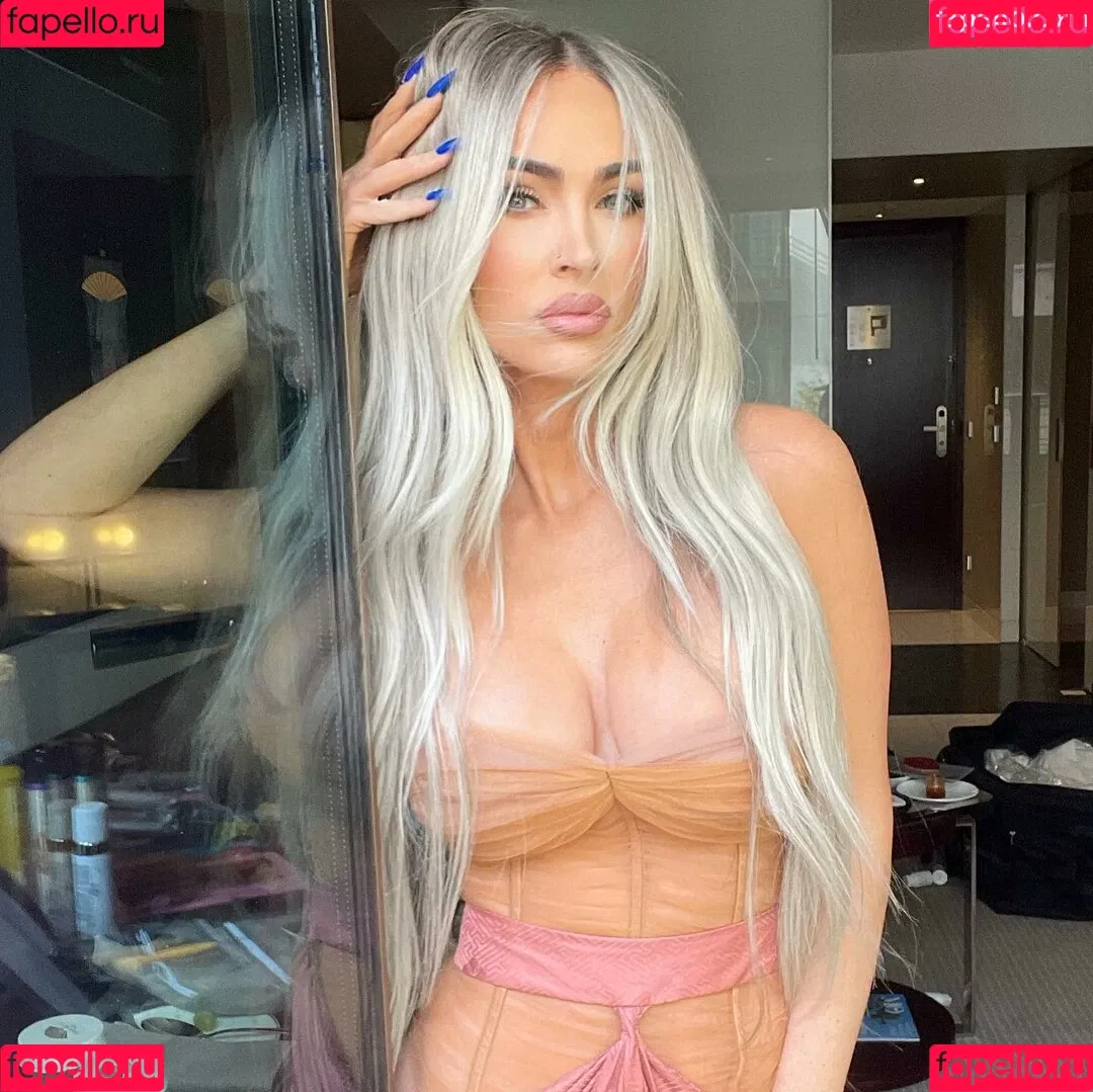 Megan Fox / action / meganfox Onlyfans Photo Gallery 