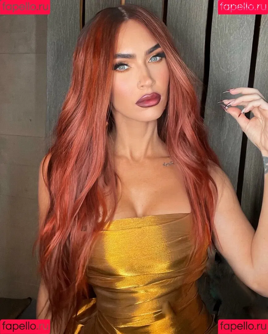 Megan Fox / action / meganfox Onlyfans Photo Gallery 