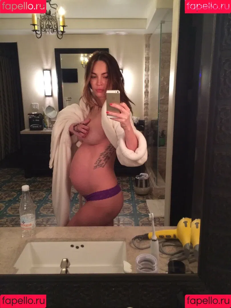 Megan Fox / action / meganfox Onlyfans Photo Gallery 