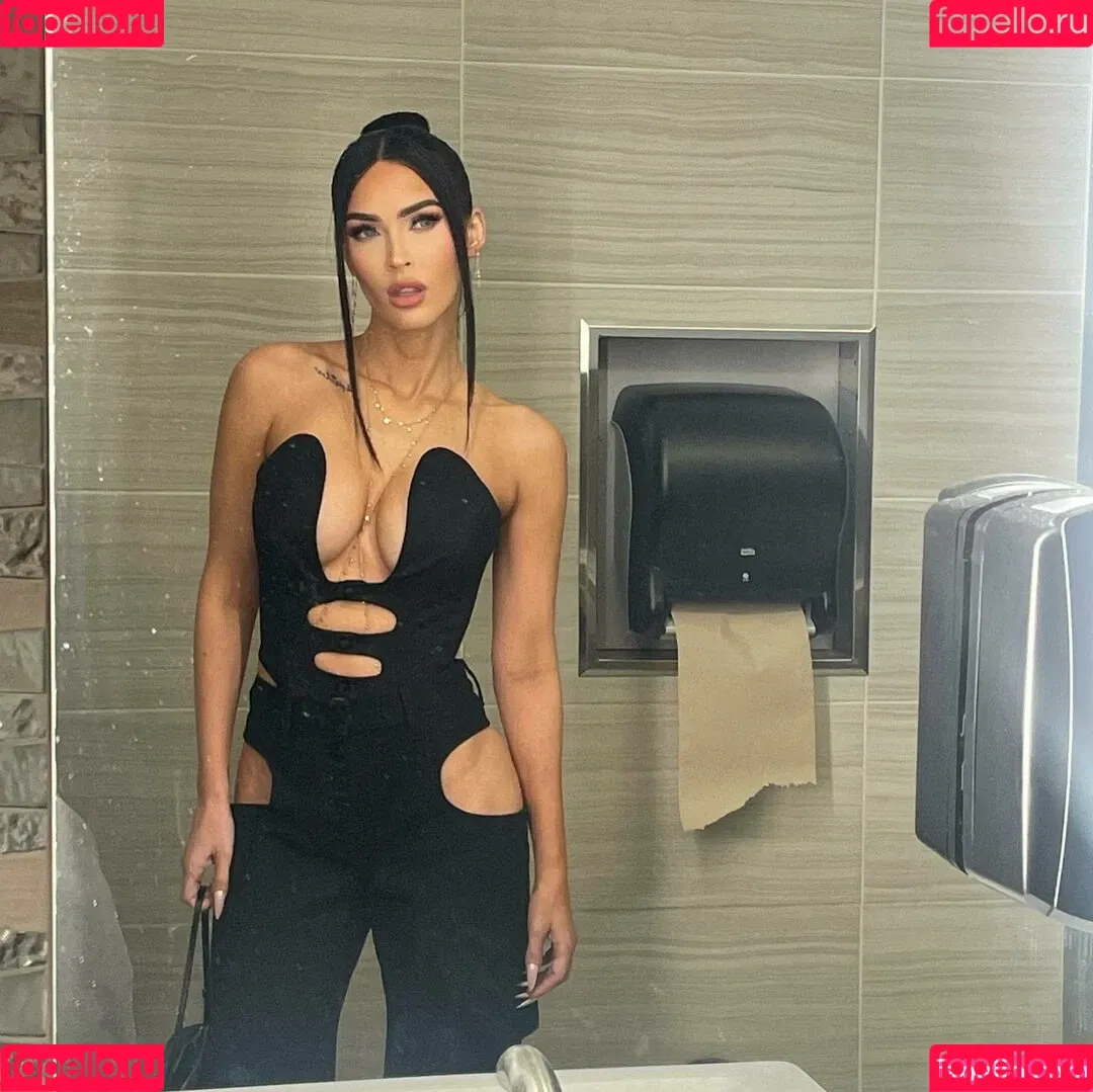 Megan Fox / action / meganfox Onlyfans Photo Gallery 