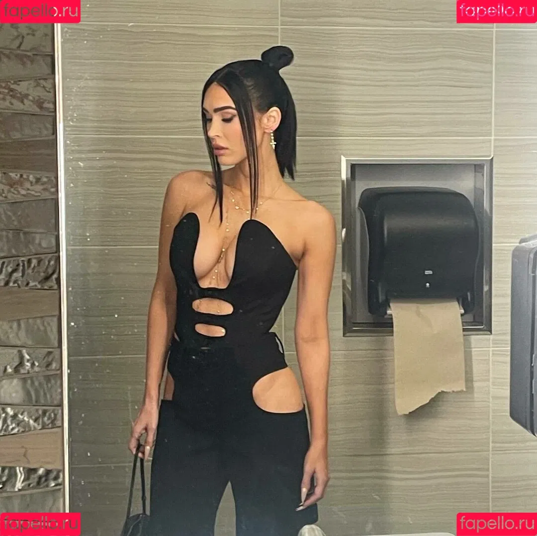 Megan Fox / action / meganfox Onlyfans Photo Gallery 