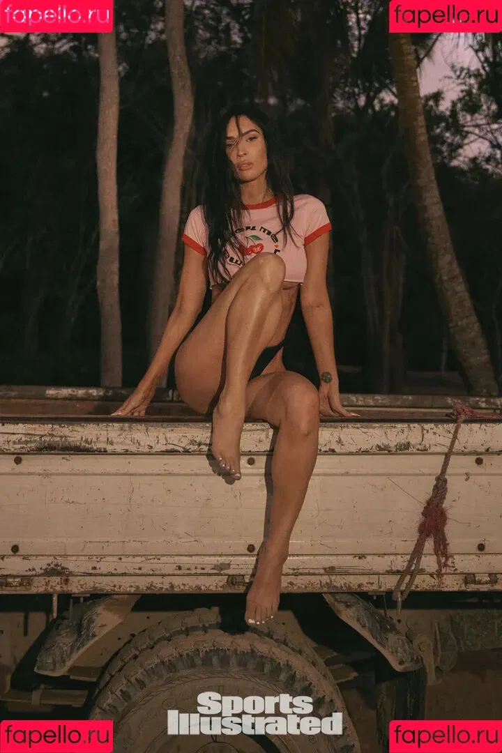 Megan Fox / action / meganfox Onlyfans Photo Gallery 