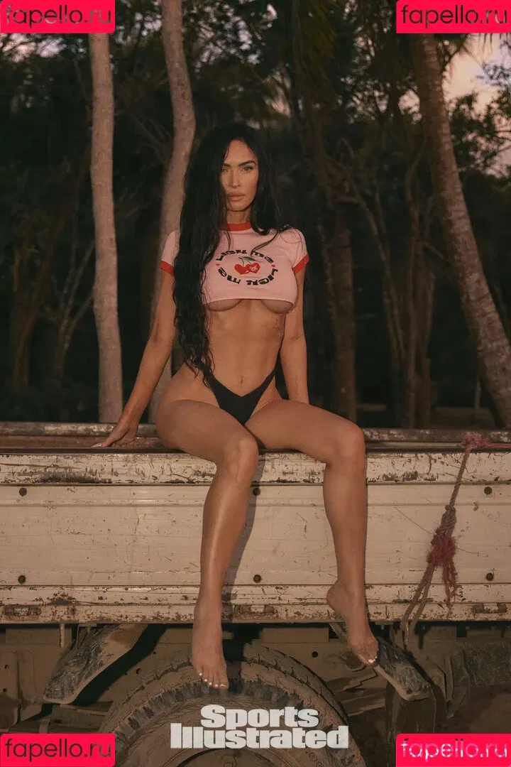 Megan Fox / action / meganfox Onlyfans Photo Gallery 