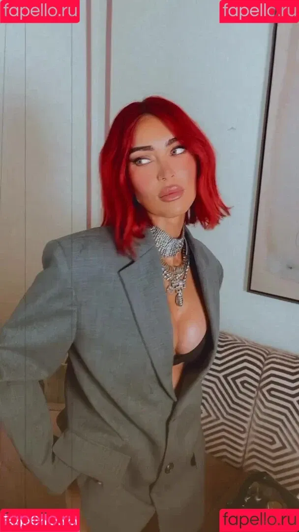 Megan Fox / action / meganfox Onlyfans Photo Gallery 