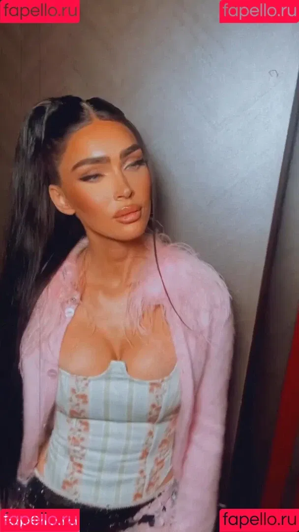 Megan Fox / action / meganfox Onlyfans Photo Gallery 