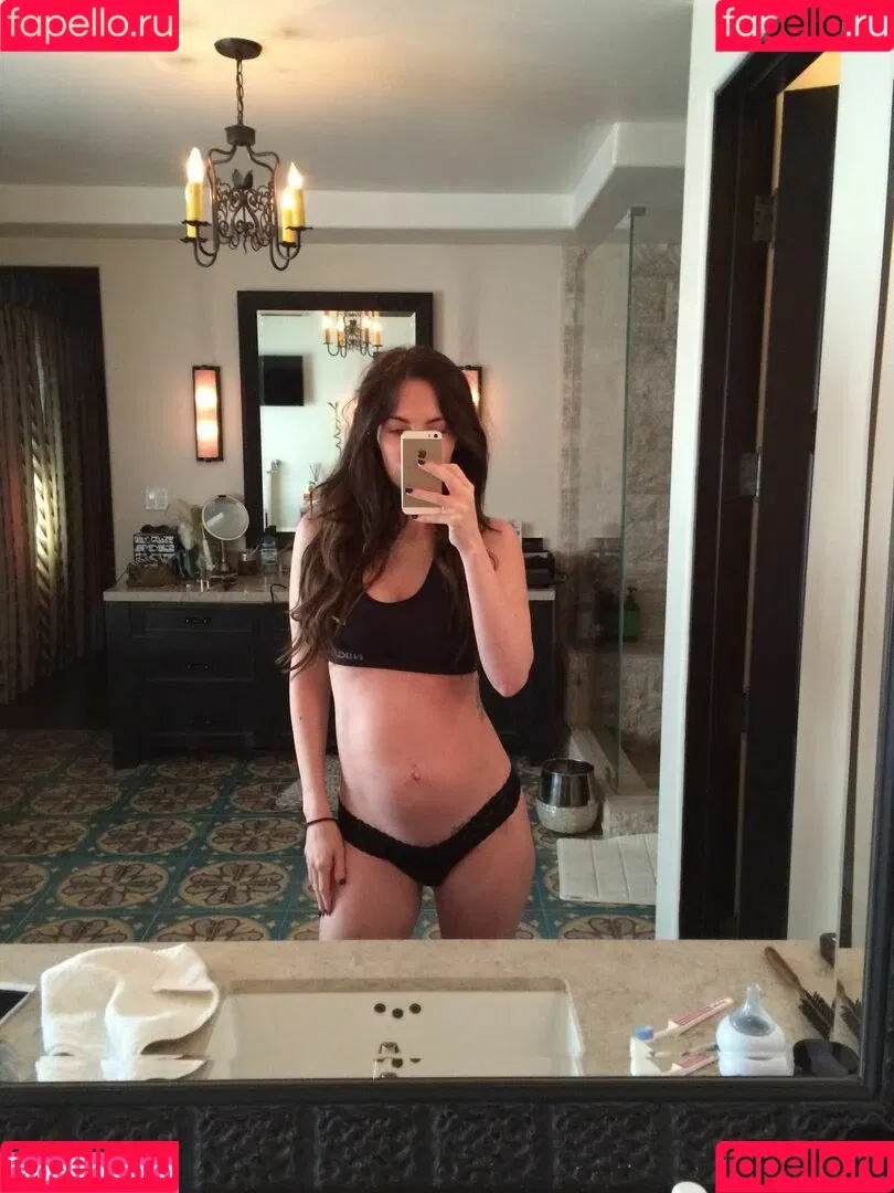 Megan Fox / action / meganfox Onlyfans Photo Gallery 