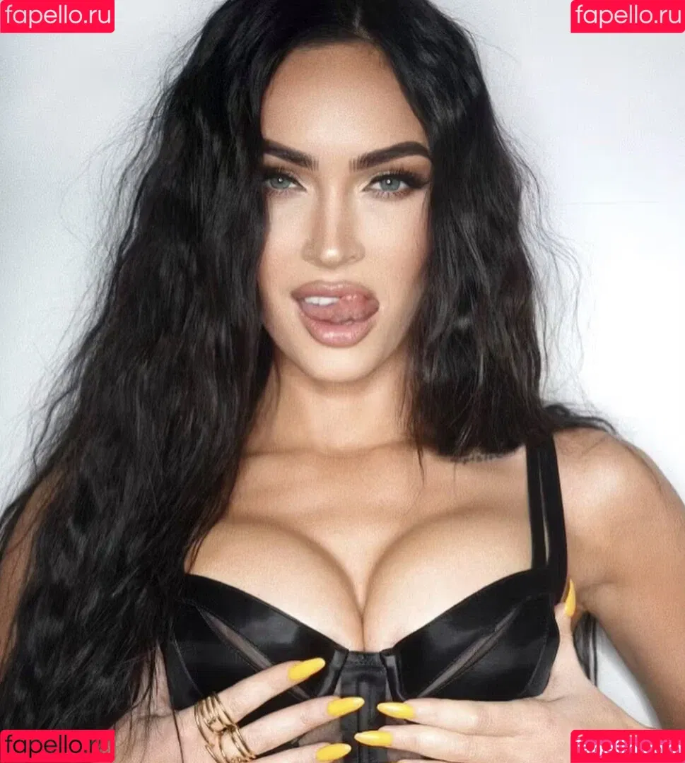 Megan Fox / action / meganfox Onlyfans Photo Gallery 