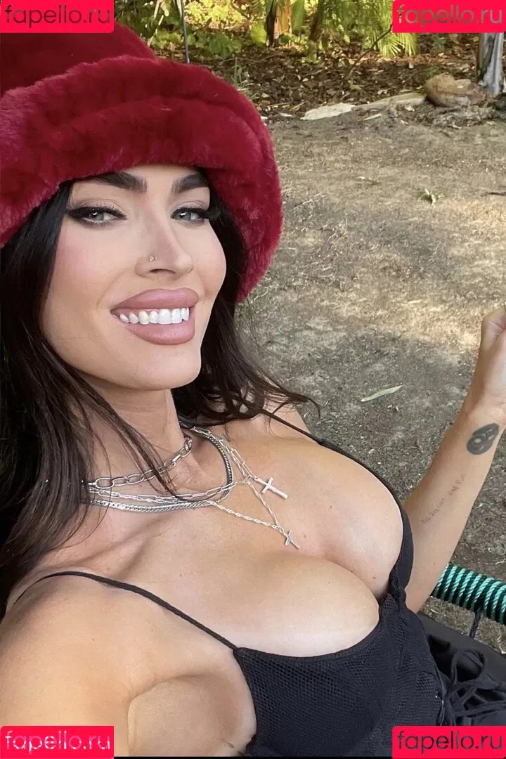 Megan Fox / action / meganfox Onlyfans Photo Gallery 
