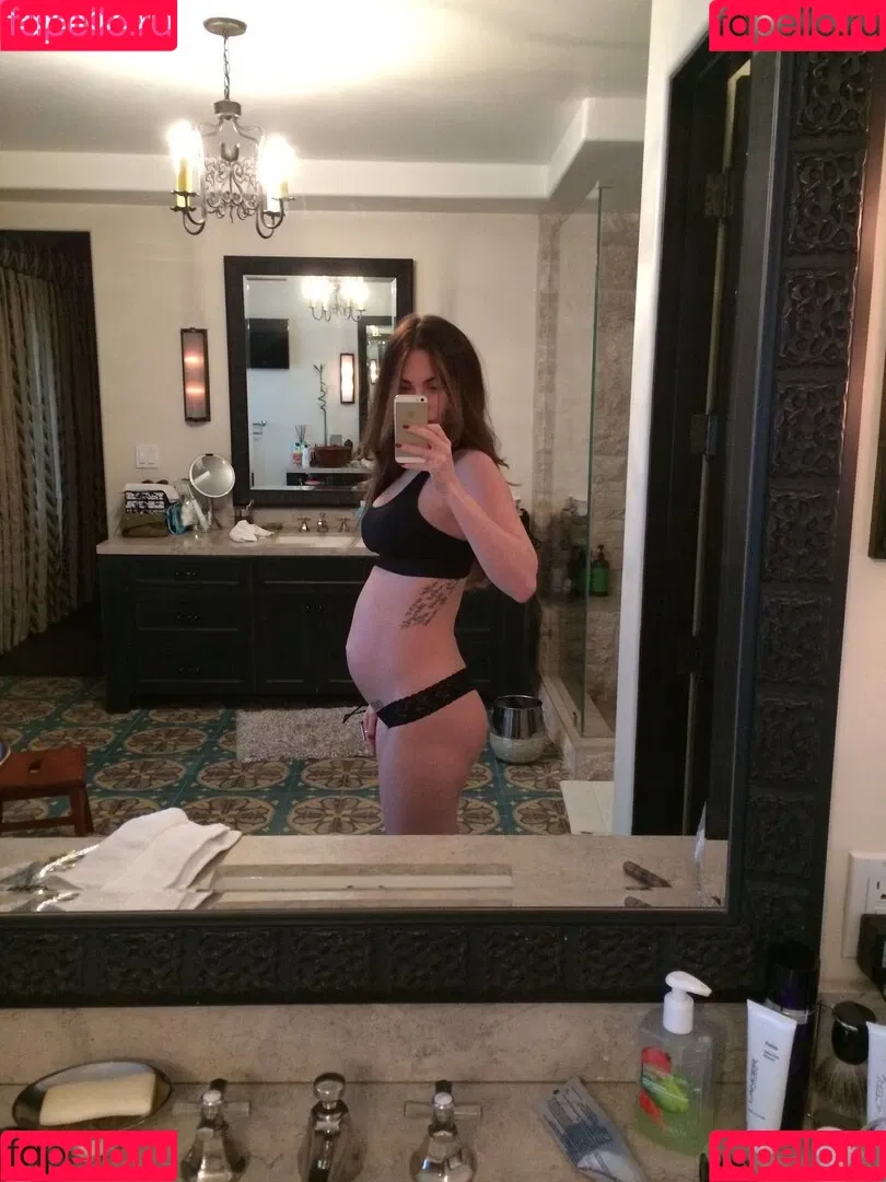 Megan Fox / action / meganfox Onlyfans Photo Gallery 