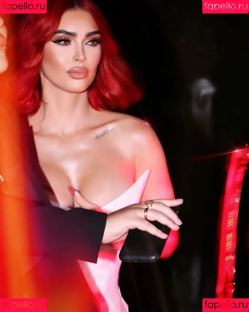 Megan Fox / action / meganfox Onlyfans Photo Gallery 