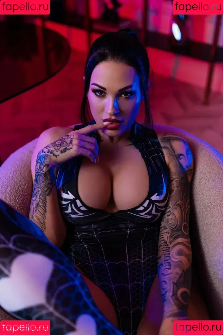 Hotelf / crazy_vamp Onlyfans Photo Gallery 