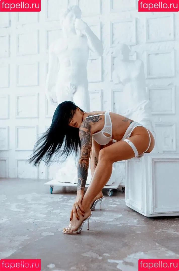 Hotelf / crazy_vamp Onlyfans Photo Gallery 